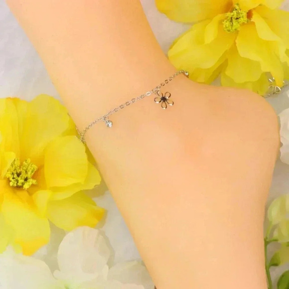 "Minimalist Anklet, Sleek & Modern Design, Women’s Fashion, YC110211-A - Picture 6 of 10
